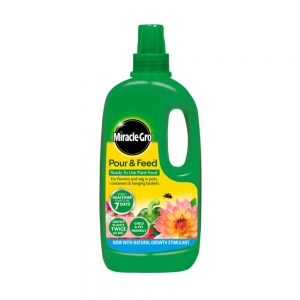 1L Miracle-Gro Pour & Feed Ready to Use Plant Food